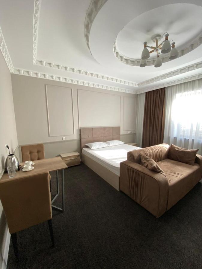 Sapphire Hotels Taraz Zewnętrze zdjęcie